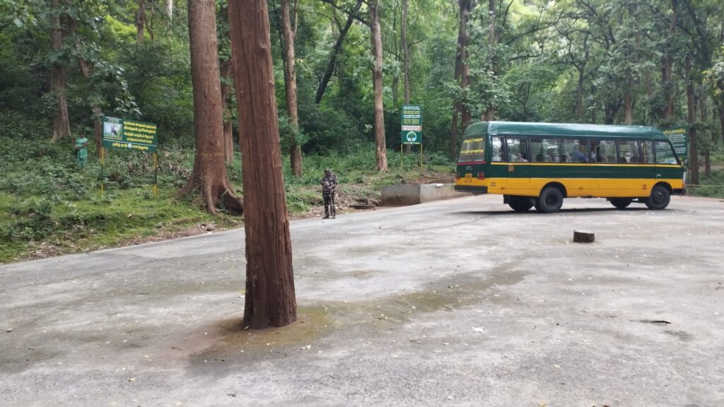 forest-department-bus-in-siruvani-waterfalls